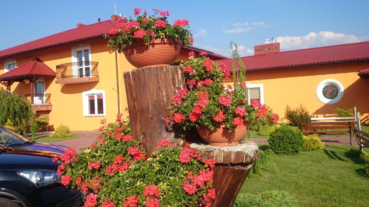 Zajazd Gielarek Grebow Exterior foto